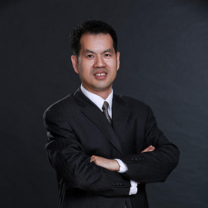 邹国华 讲师照片